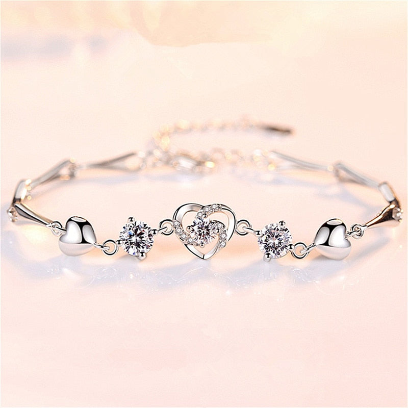 "Guardian Love, Timeless Romance, Warm Embrace – Three Perfect Symbols of Affection"